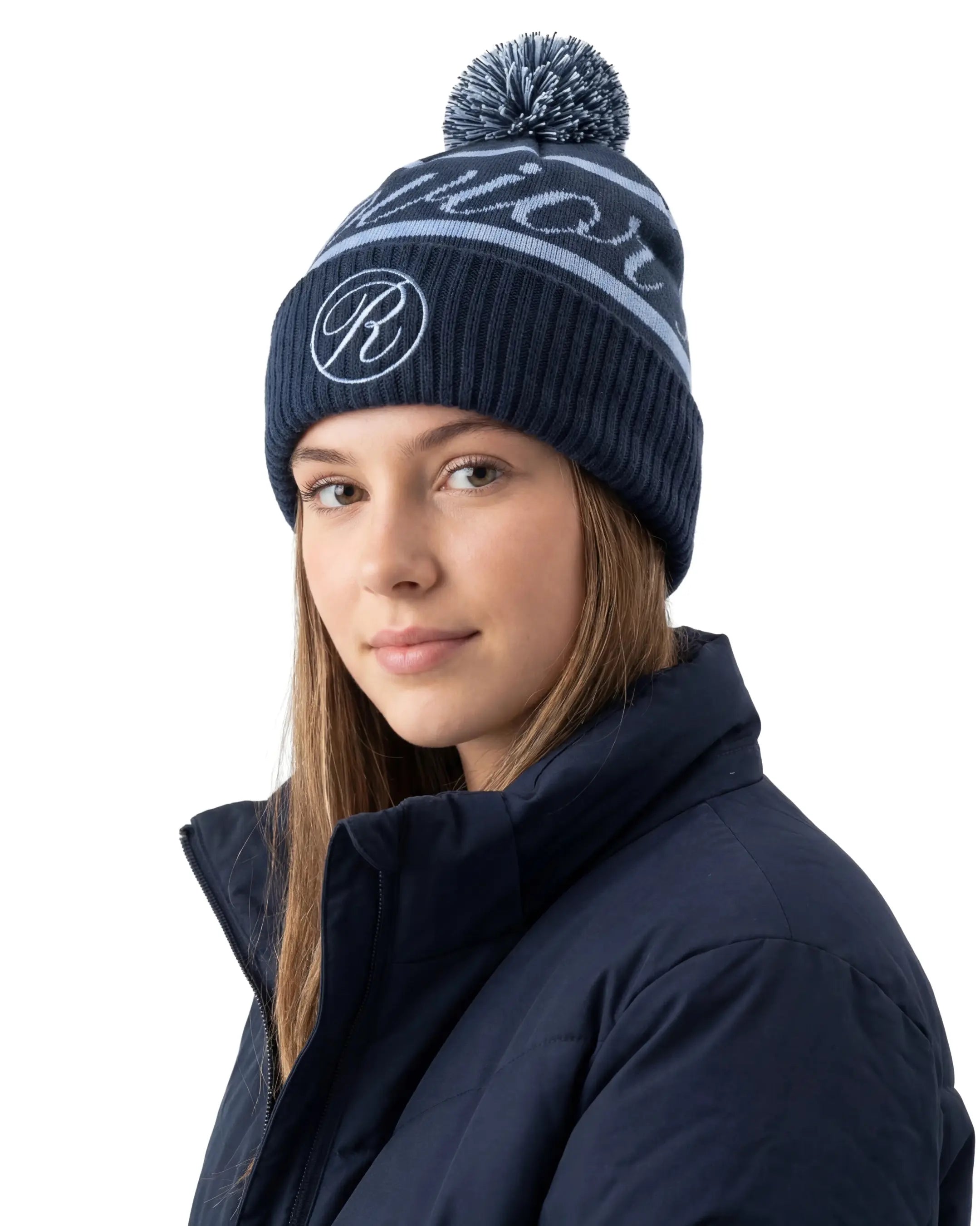 Rovior Stickad Mössa Modellbild tjej - Mörkblå